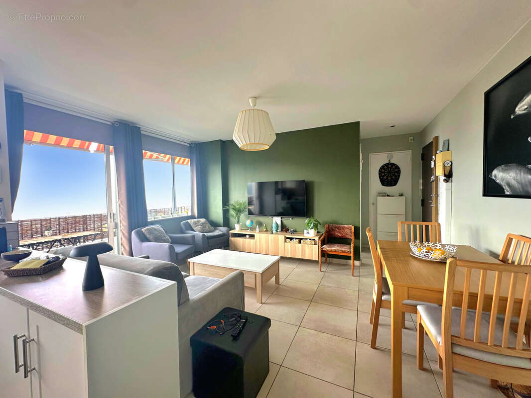 Appartement à MARSEILLE-9E