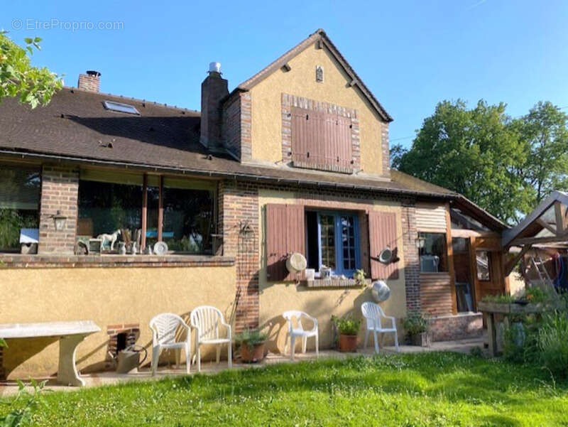 Maison à RIGNY-LE-FERRON