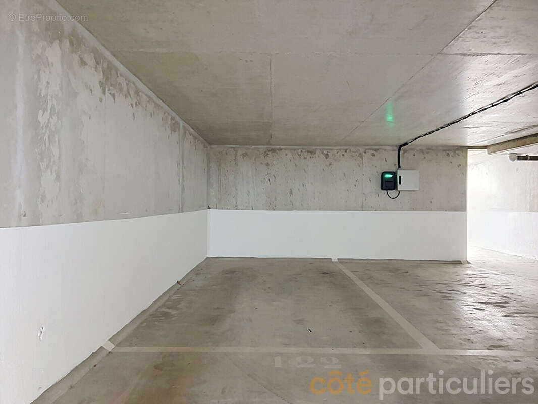 Appartement à SAINT-MAUR-DES-FOSSES
