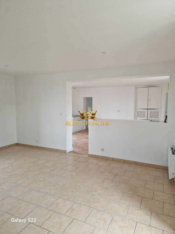 Maison 105 m² à Yzeures-Sur-Creuse  - photo 7
