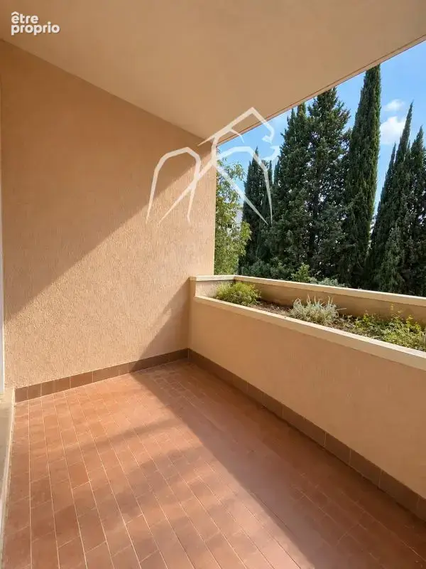 Montpellier – t1 bis de 28 m² vendu loué – terrasse sans vis-à-vis et ascenseur - photo 1