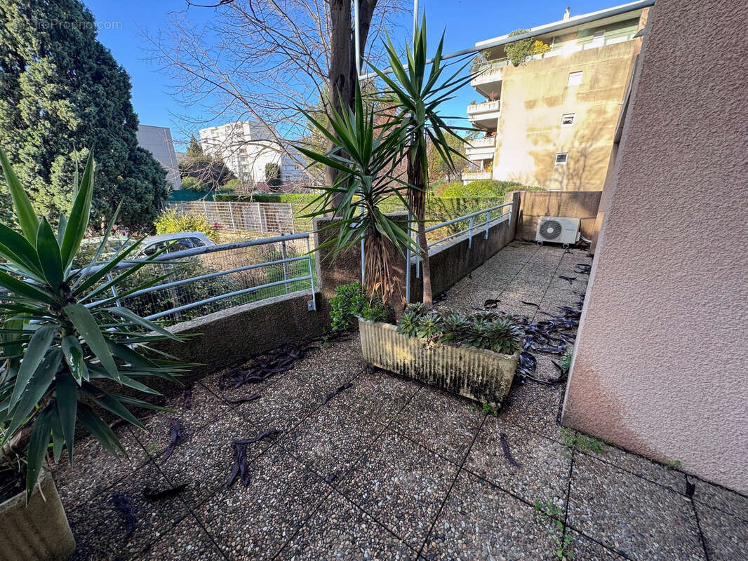 Appartement à MARSEILLE-9E