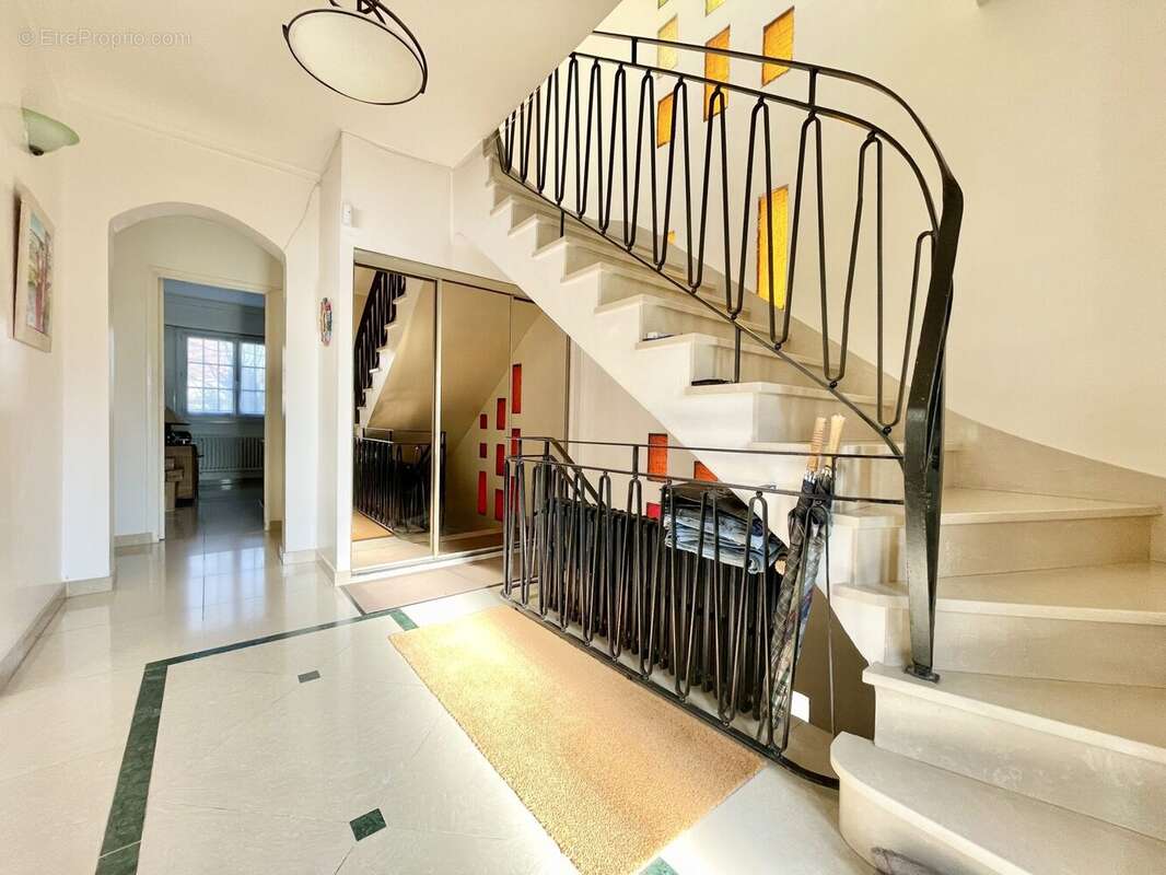 Maison à LE RAINCY