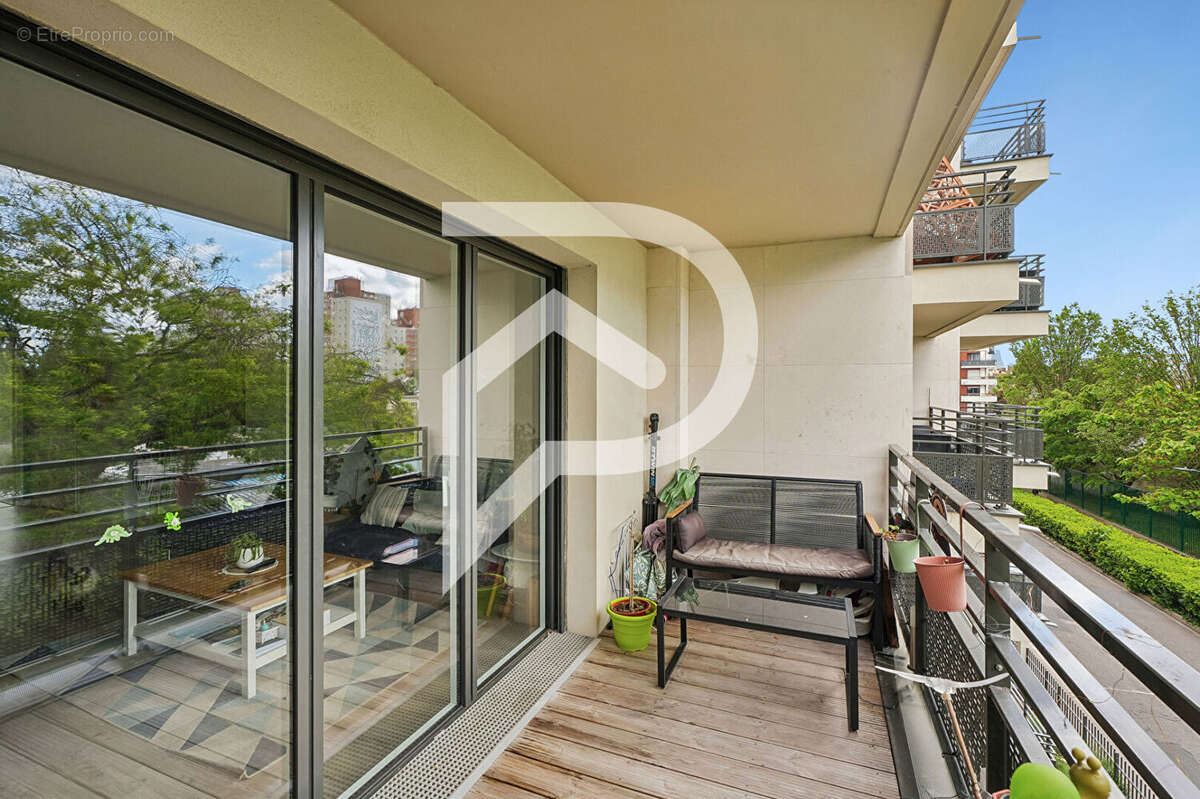 Appartement à COLOMBES
