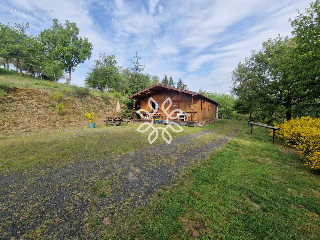 Maison à BLESLE