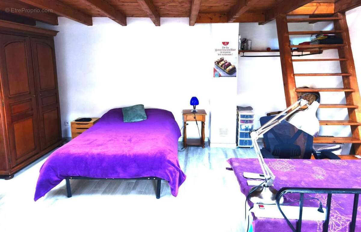 Maison à CORRENS
