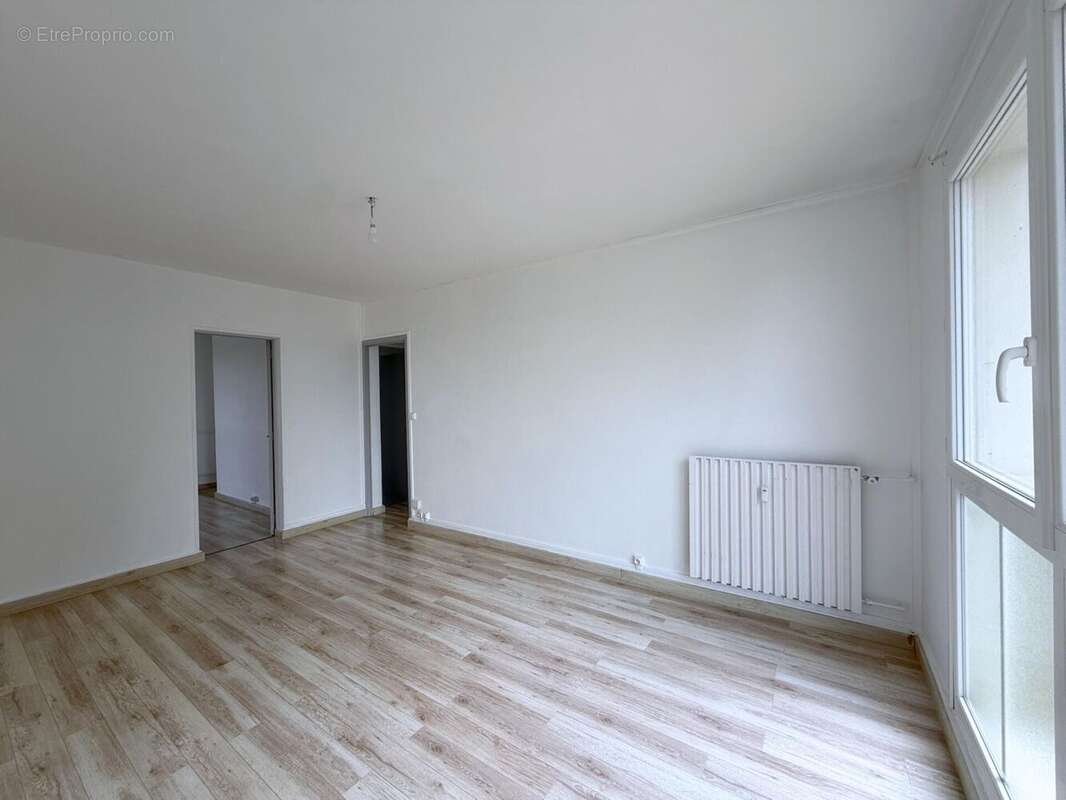 Appartement 52 m² à Etampes-Sur-Marne  - photo 4