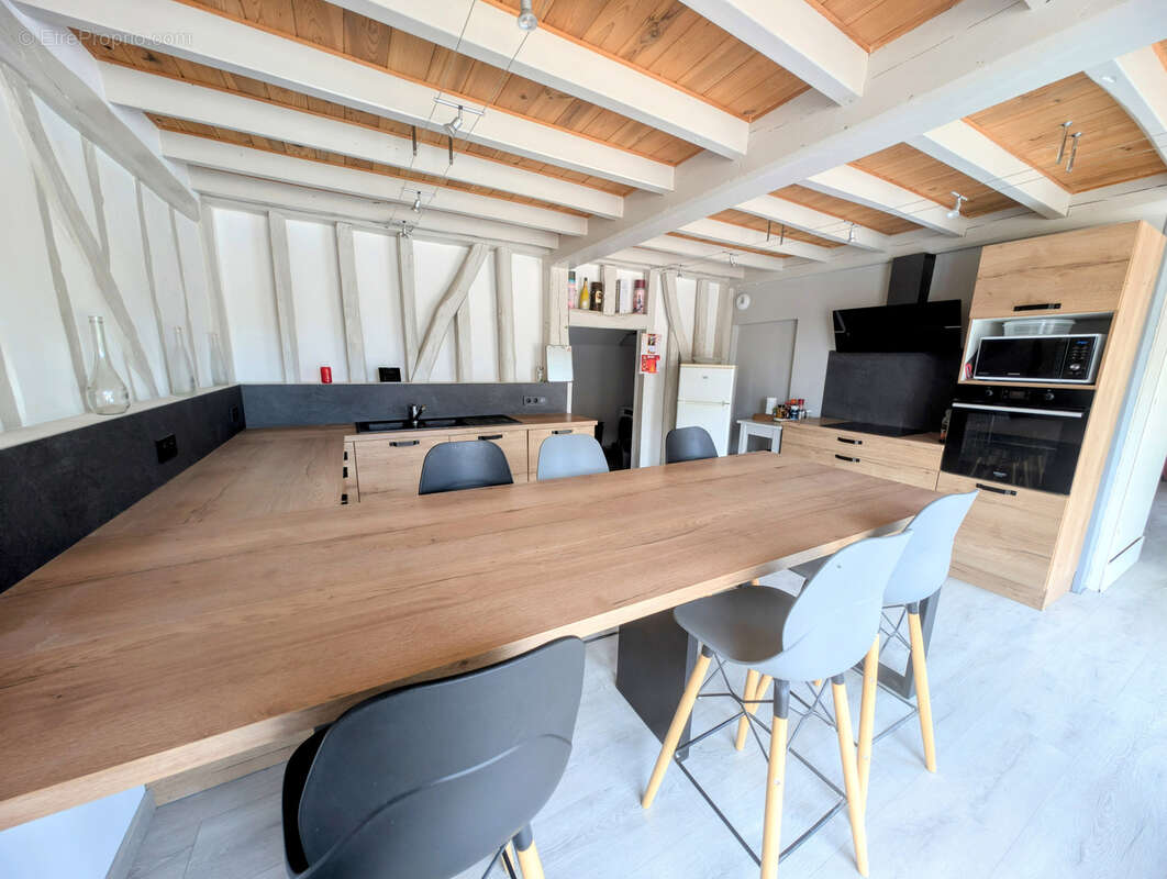 Maison à CHARMONT-SOUS-BARBUISE