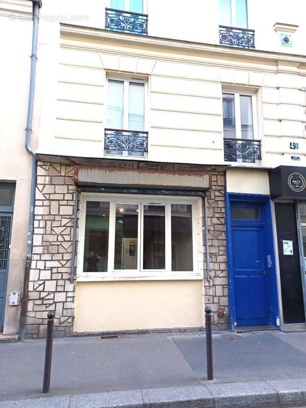 Appartement à PARIS-14E