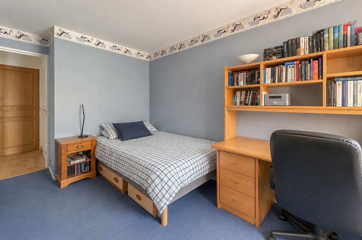 Appartement à NANTERRE