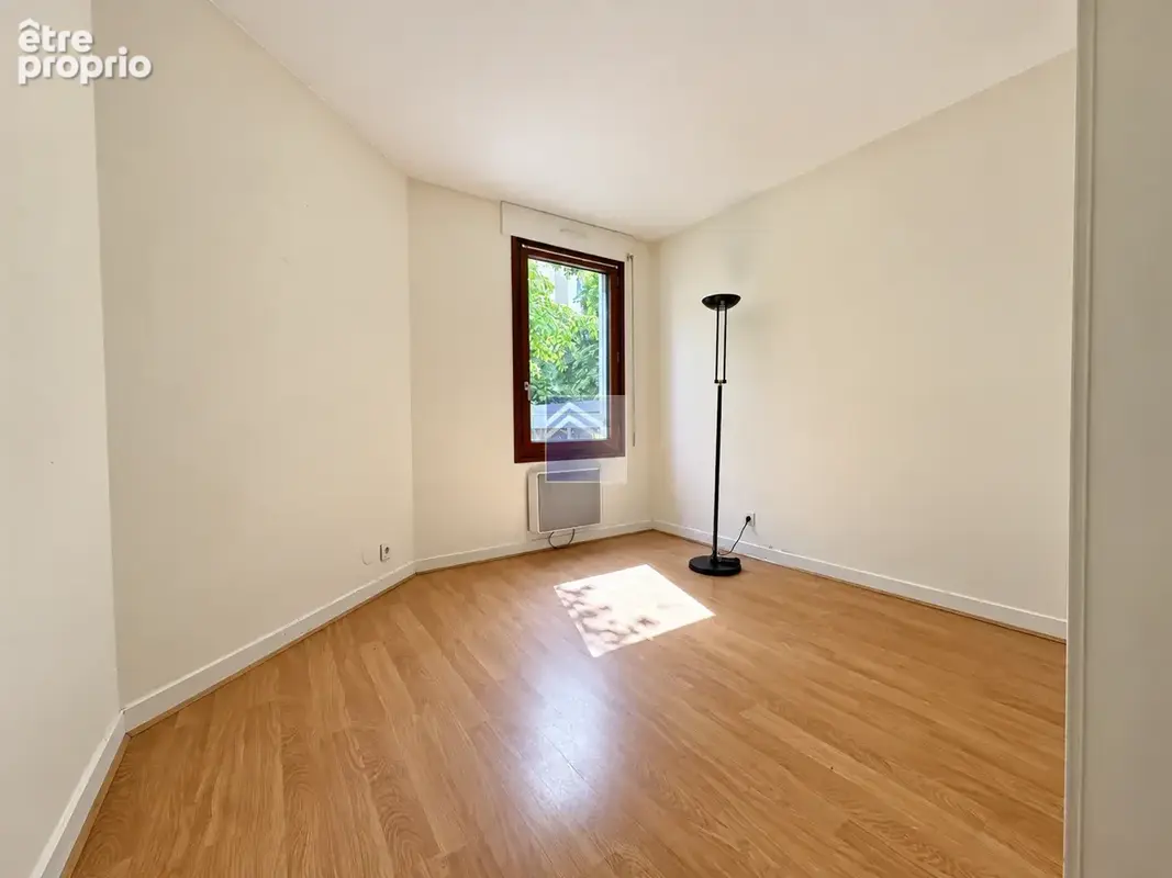 Courbevoie - Front de Seine - 2 pièces 55m2 - Duplex - photo 7