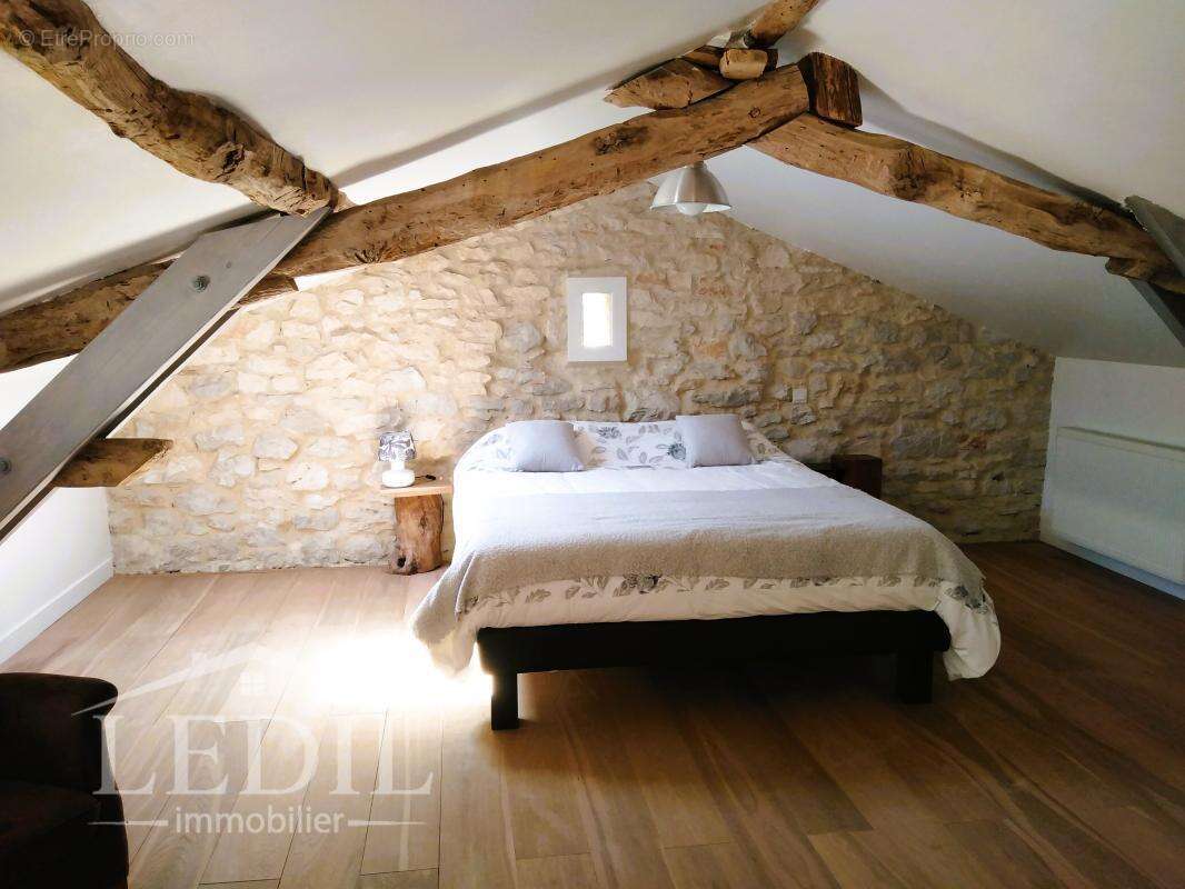 Maison à CAHORS