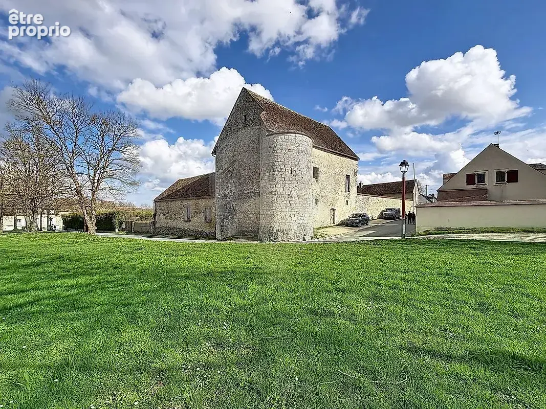 Autre à PROVINS