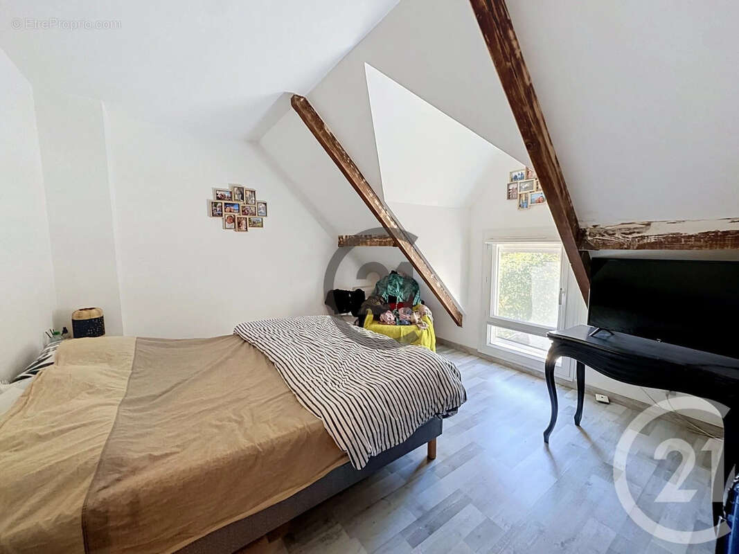 Maison 94 m² à Montereau-Fault-Yonne  - photo 10