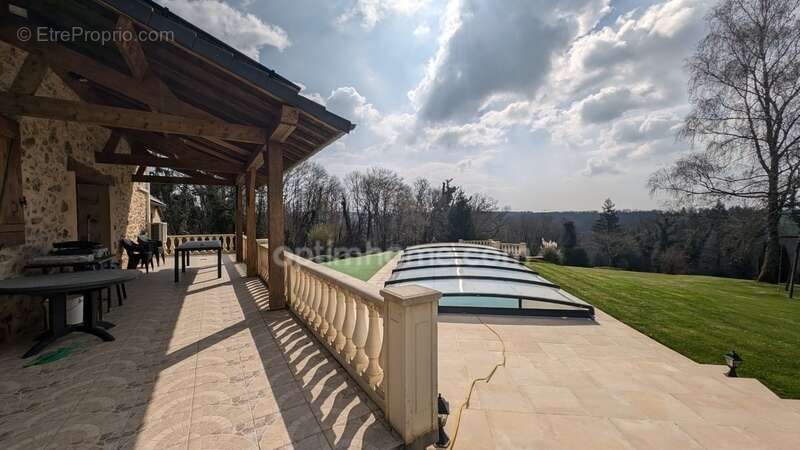 Maison à SAINT-MESMIN