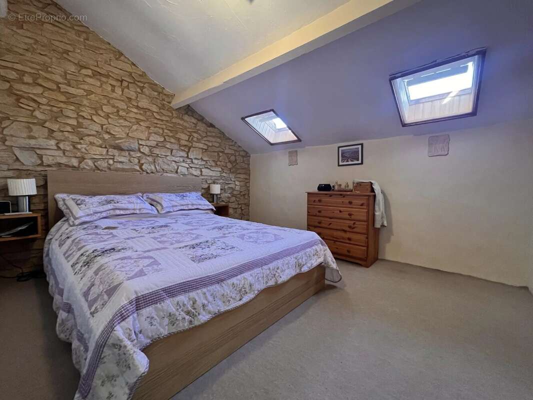 Maison à TAIZE-AIZIE