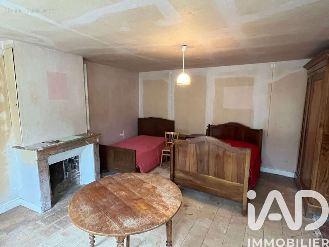 Maison 94 m² à Ternay  - photo 9