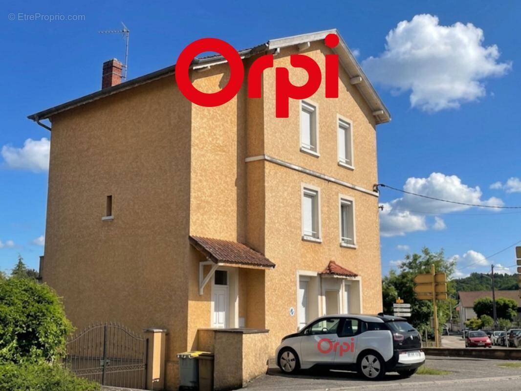 Appartement à SAINT-QUENTIN-FALLAVIER