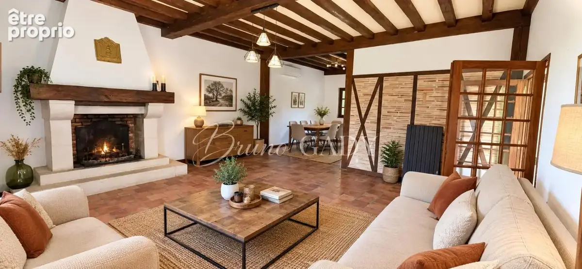 Ensemble immobilier en pierre composé de deux maison totalisant environ 262m2. sur parcelle de 13405M2 - photo 8