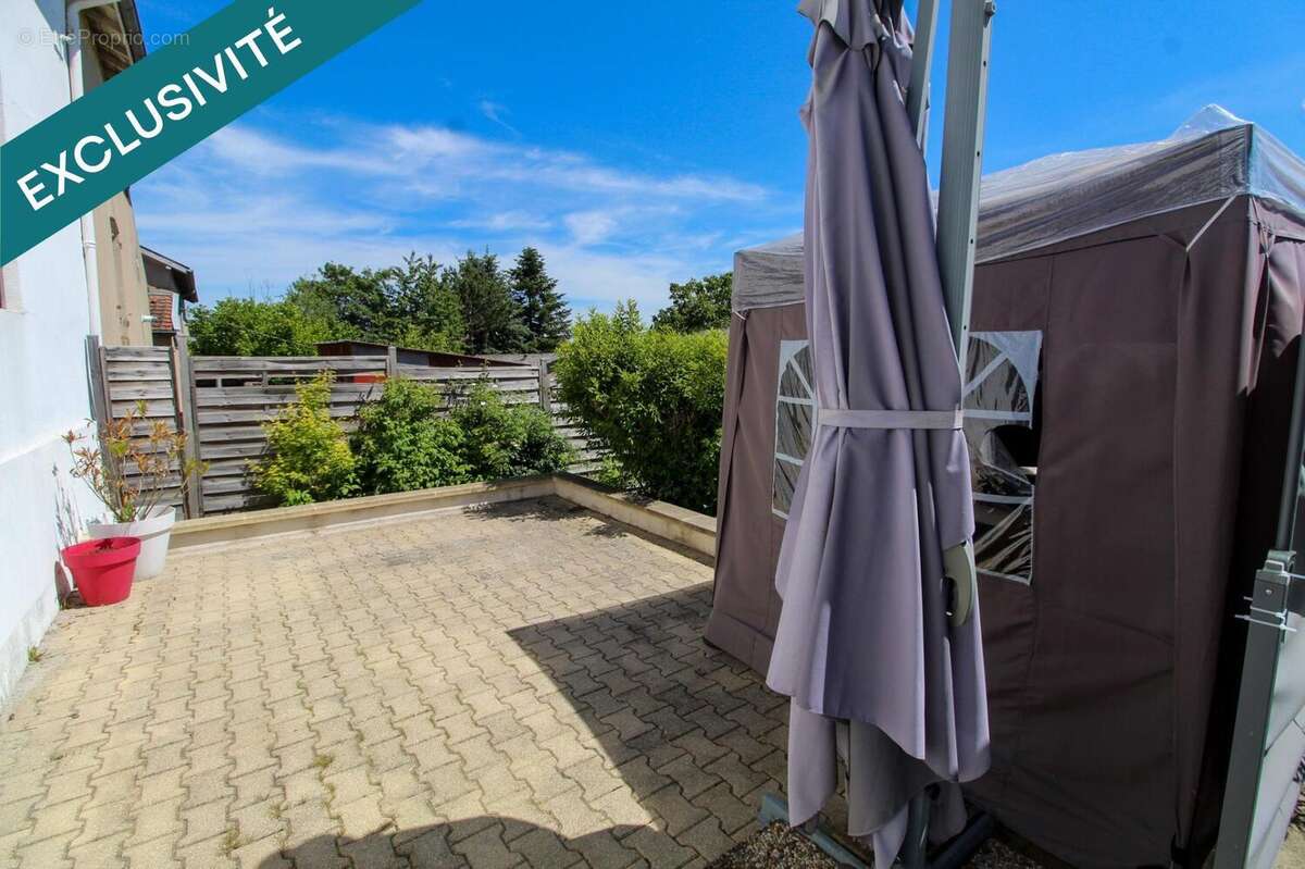 Maison 77 m² à Montceau-Les-Mines  - photo 8
