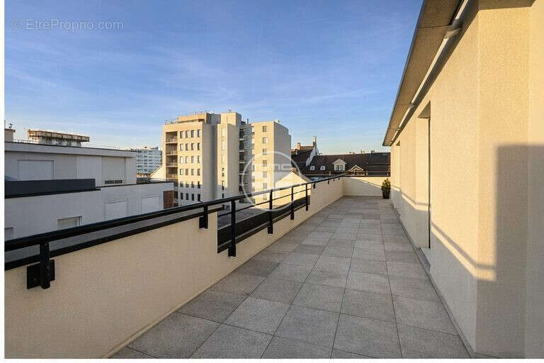 Appartement 84 m² à Saint-Louis  - photo 8