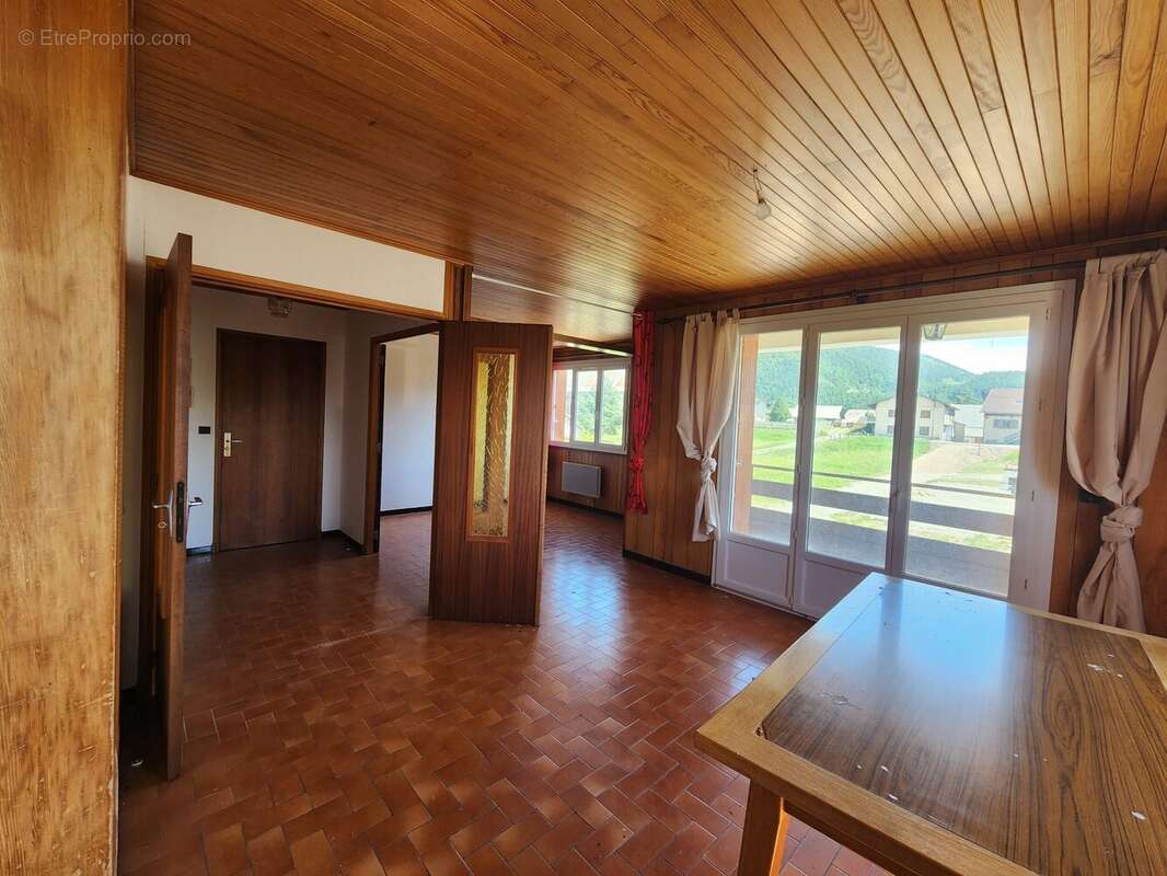 Appartement 66 m² à Ancelle  - photo 3