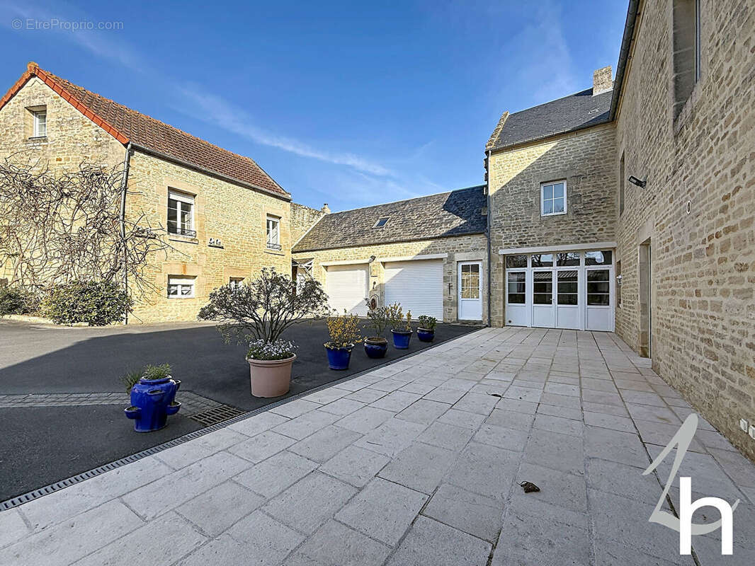 Maison à DOUVRES-LA-DELIVRANDE