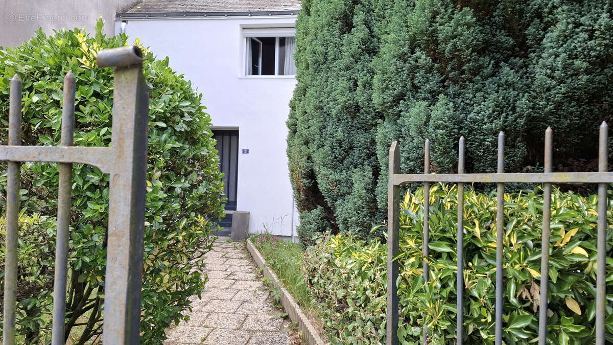 Maison à SAINTE-PAZANNE