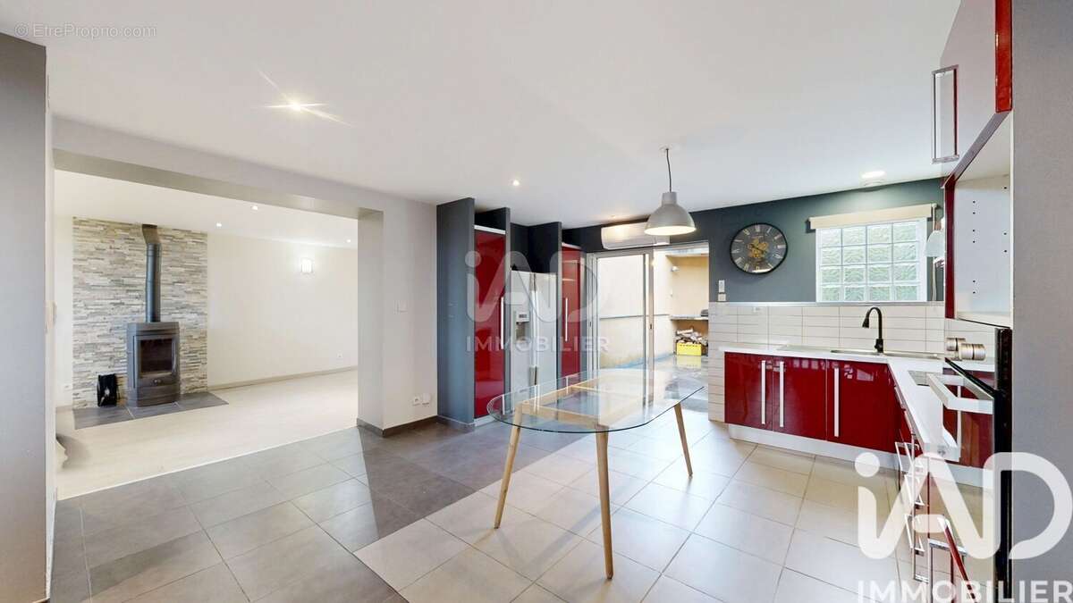Photo 2 - Maison à MONTANS