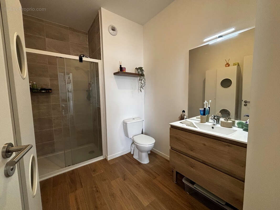 Appartement à LE RHEU