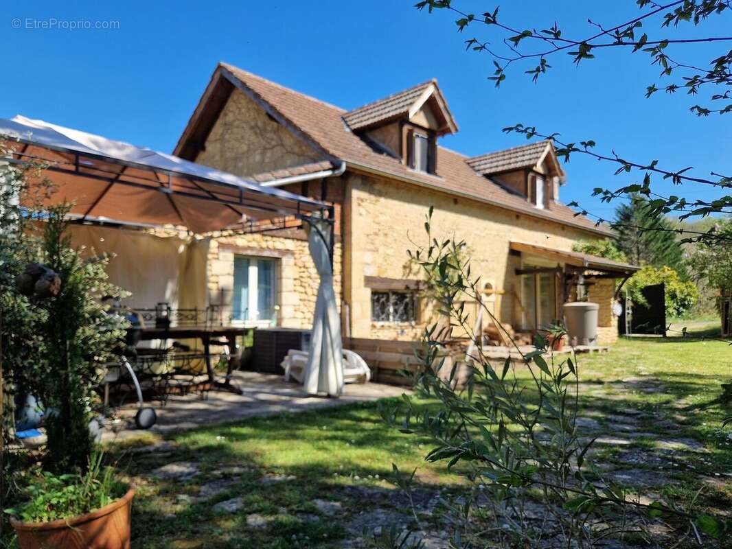 20260409151741 - Maison à SAVIGNAC-DE-MIREMONT