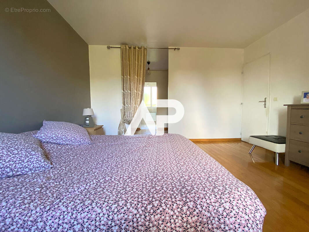 Maison à SOISY-SOUS-MONTMORENCY