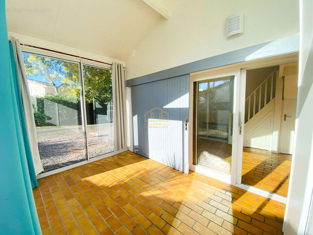 Maison T4 à vendre à Gujan-Mestras avec vue forêt - Village vacances - photo 9