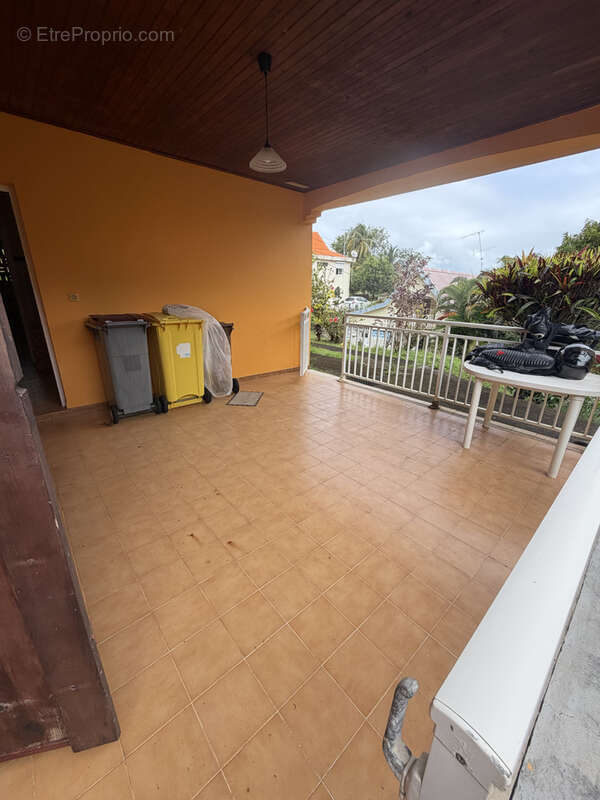 Maison à RIVIERE-SALEE