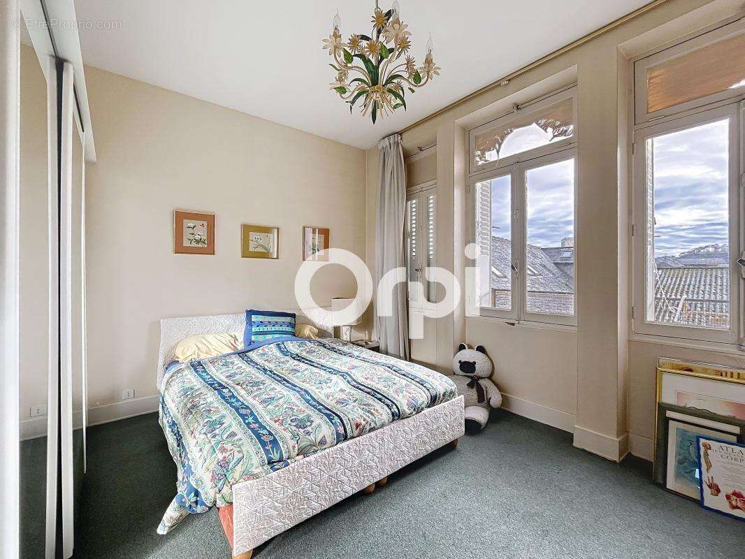 Appartement à BRIVE-LA-GAILLARDE