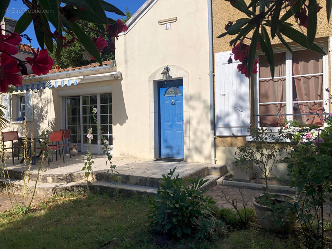 Maison à ROCHEFORT