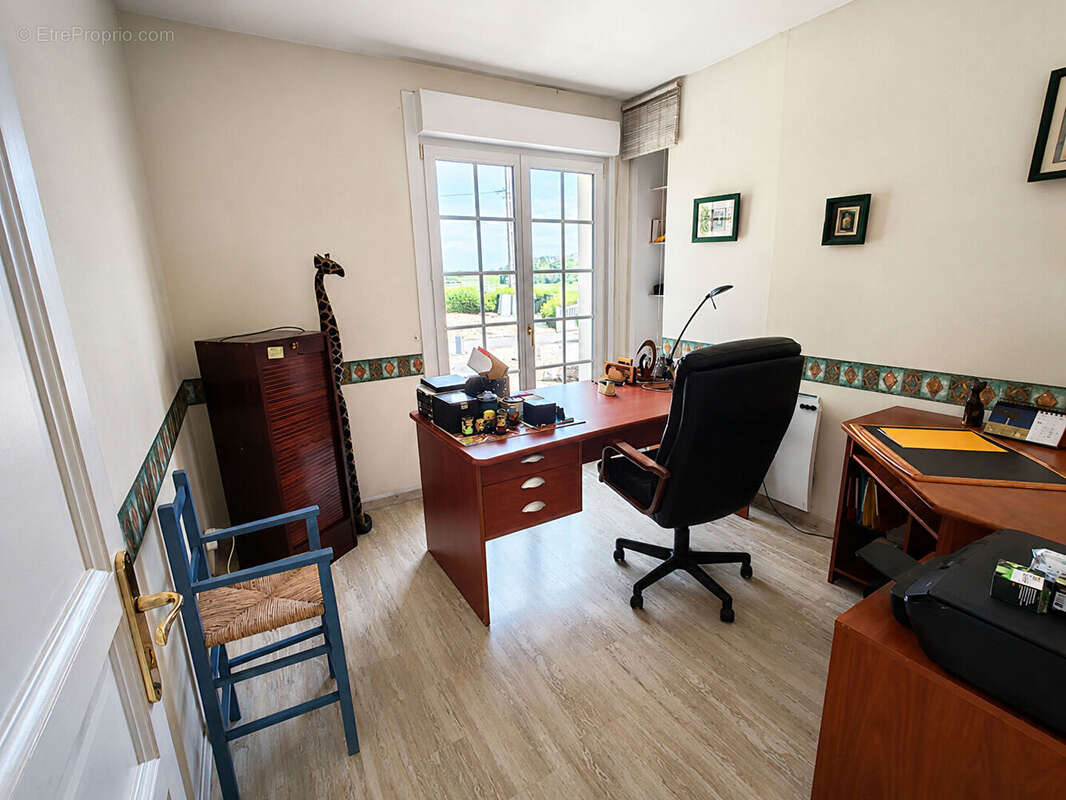 Pavillon familial 136 m² 4 chambres Sous-sol complet - photo 10