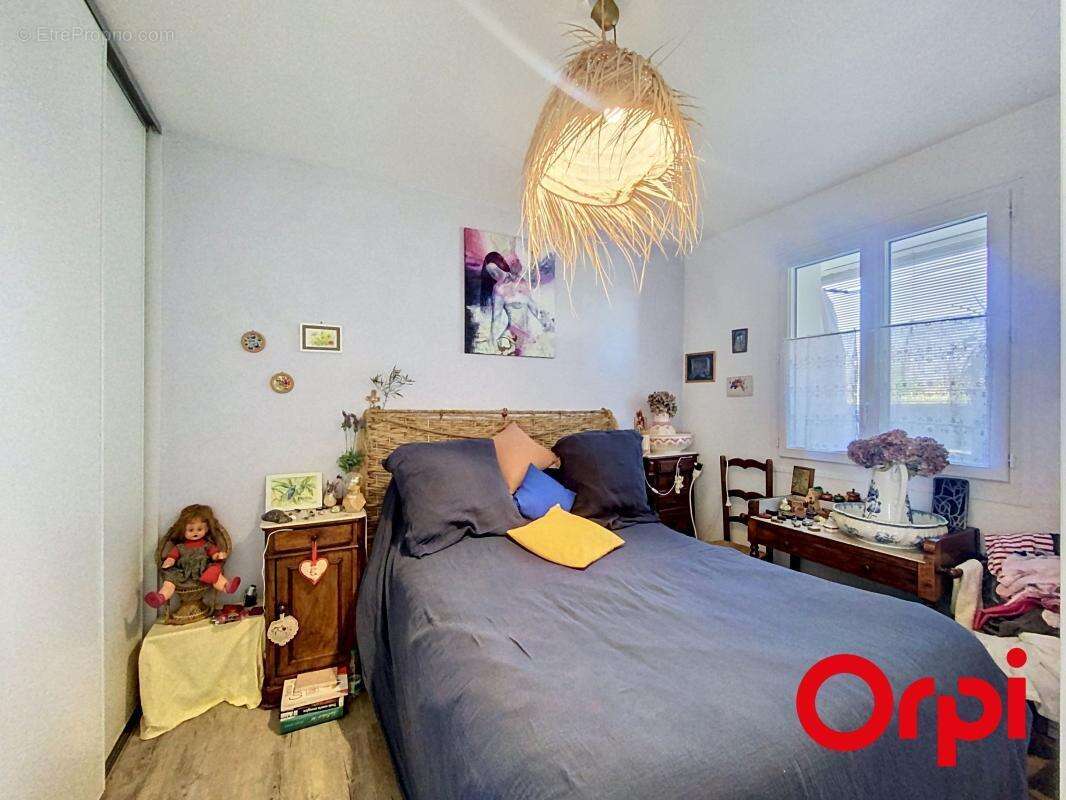 Appartement à SIX-FOURS-LES-PLAGES