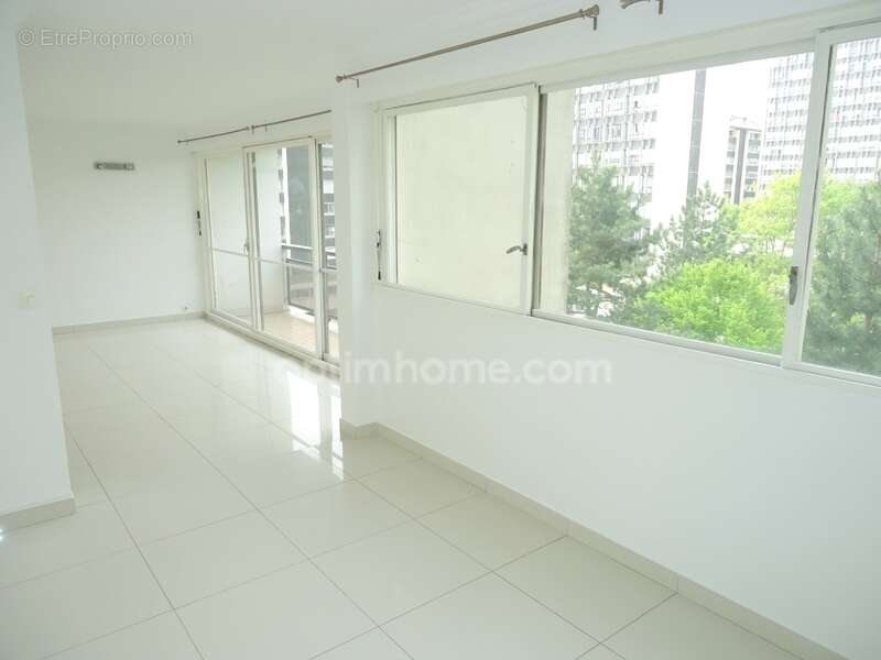 Appartement à SARCELLES