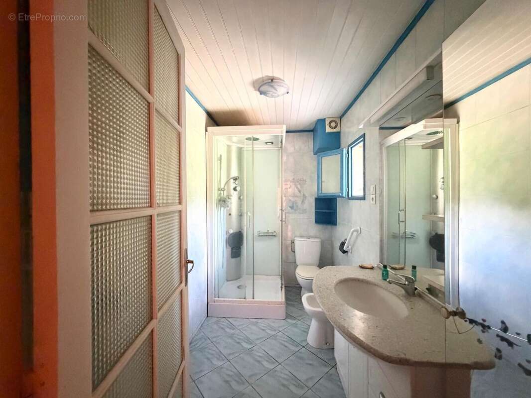 Maison 139 m² à Sauveterre-De-Guyenne  - photo 9