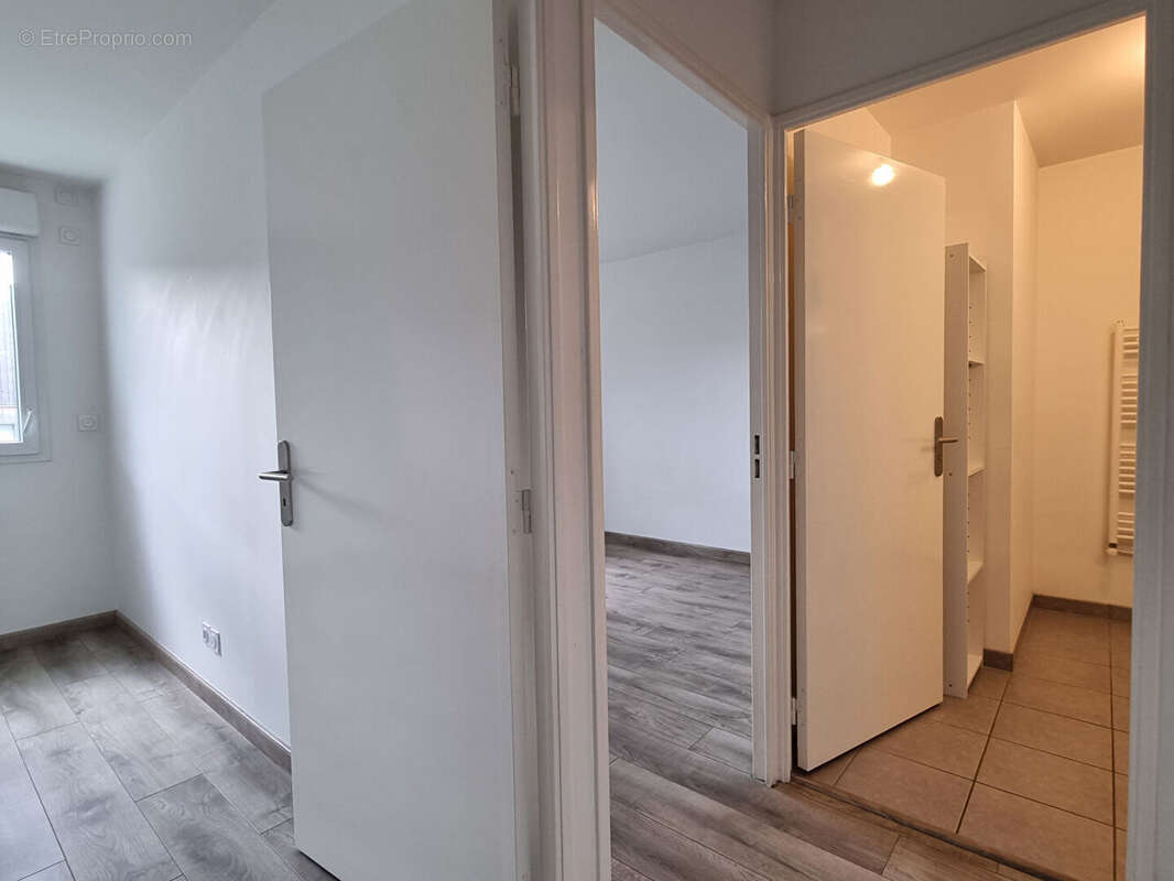 Appartement T3 avec terrasse - Sautron - 61.40m² - photo 8
