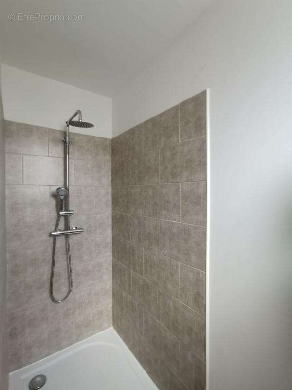 Villa RECENTE Saint Privat Des Vieux 6 pièce(s) 130 m2 4 CHAMBRES  + GARAGE - photo 11
