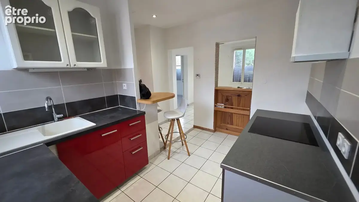 Appartement Avignon 3 pièce(s) 42 m2 avec balcon et cave - photo 1