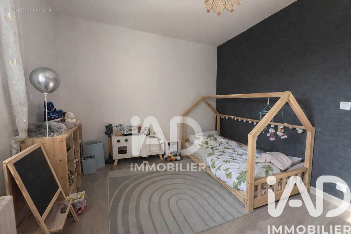 Maison 90 m² à Valliguieres  - photo 6