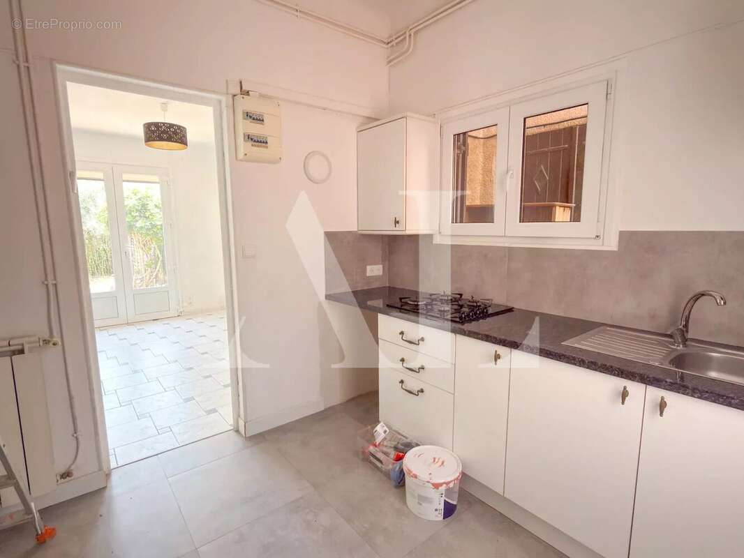 Ensemble immobilier - photo 10