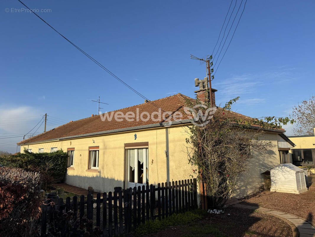 Maison à RECQUIGNIES