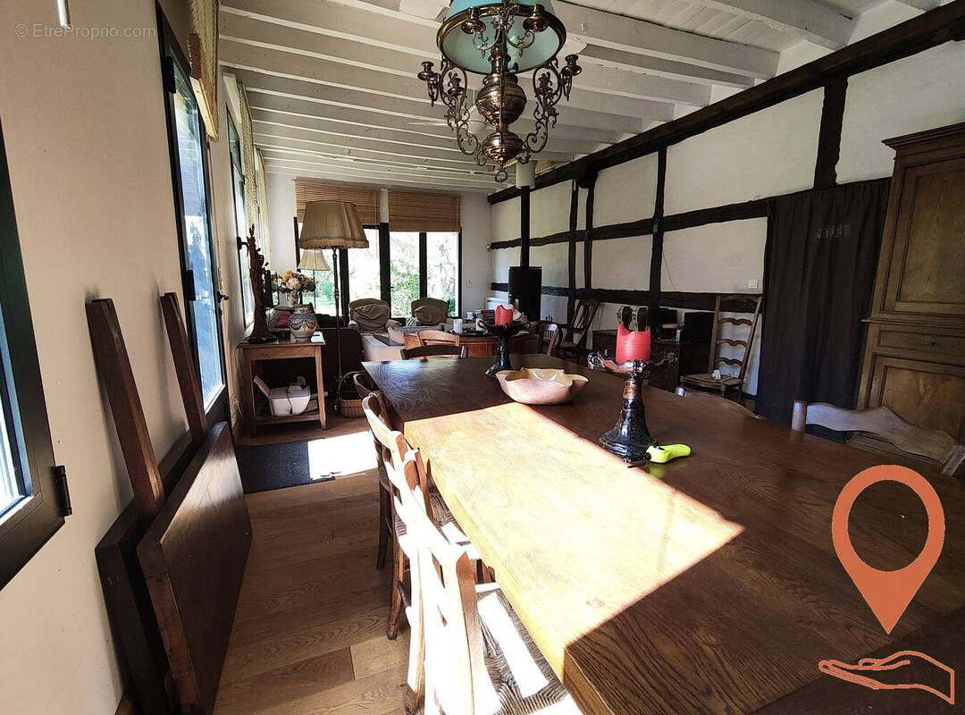 Maison à CERNOY-EN-BERRY