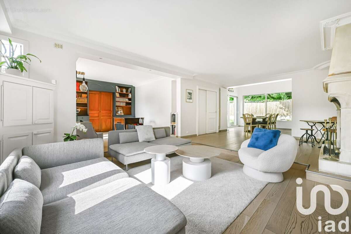 Photo 2 - Maison à BOUGIVAL