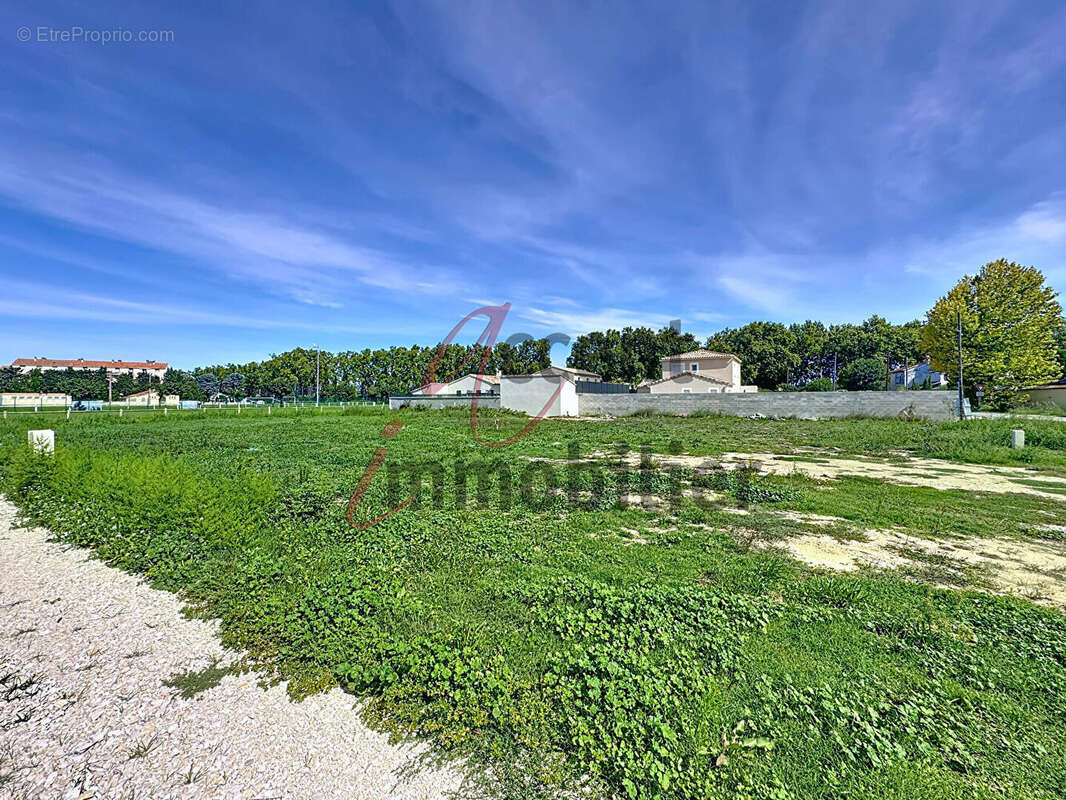 Terrain à SAINT-ANDIOL