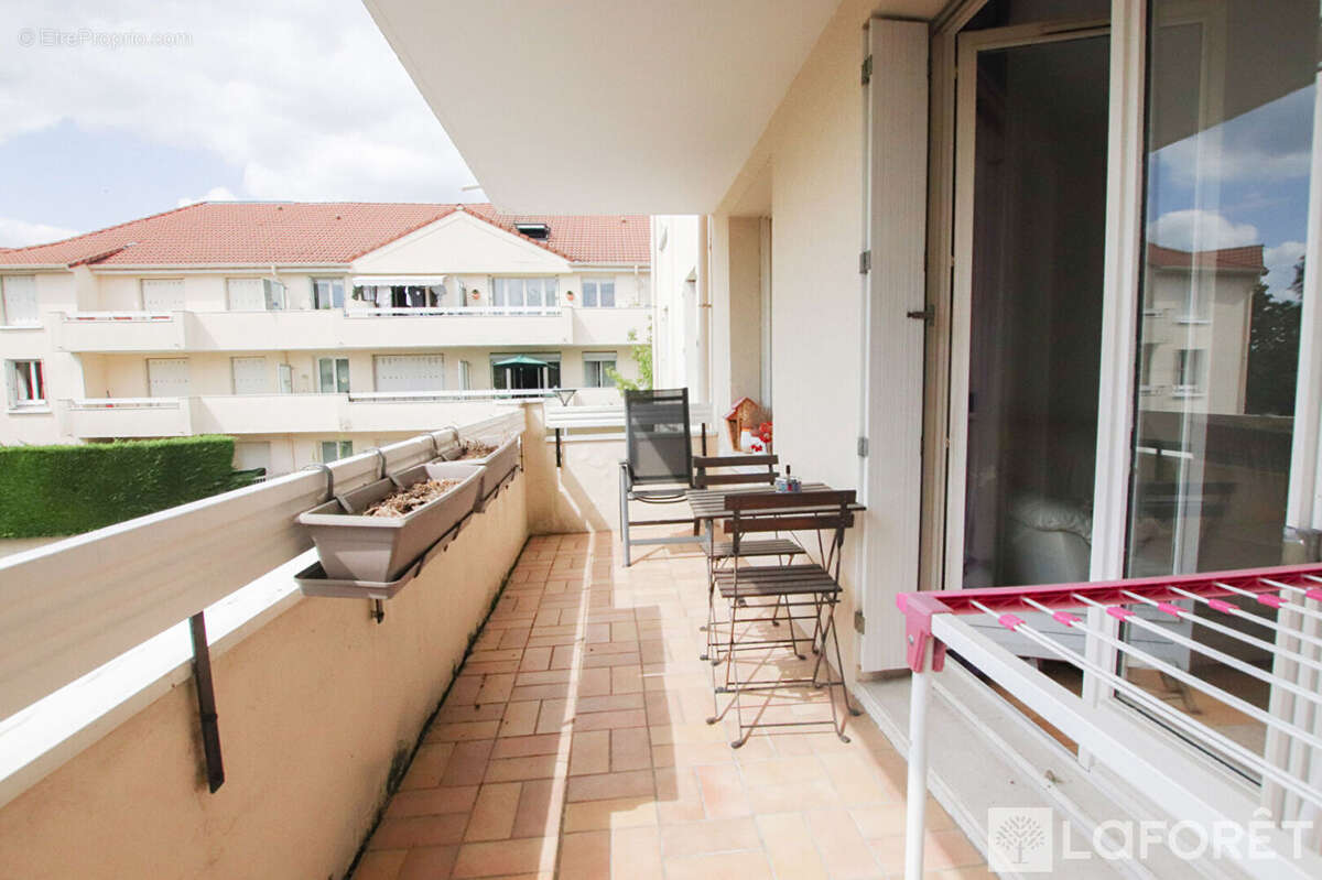 Appartement à GIF-SUR-YVETTE